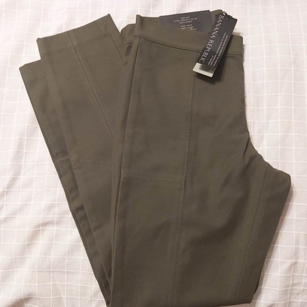 NWT: Banana Republic Pants